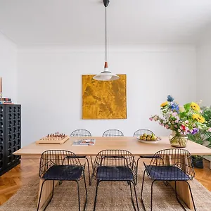Smartflats - Esplanade Apartment