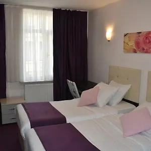 Hotell Meribel, Saint-Josse-ten-Noode
